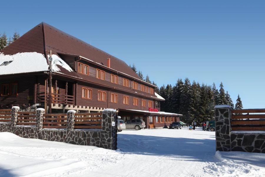 Hotel Ozon Harghita-Bai Exterior photo